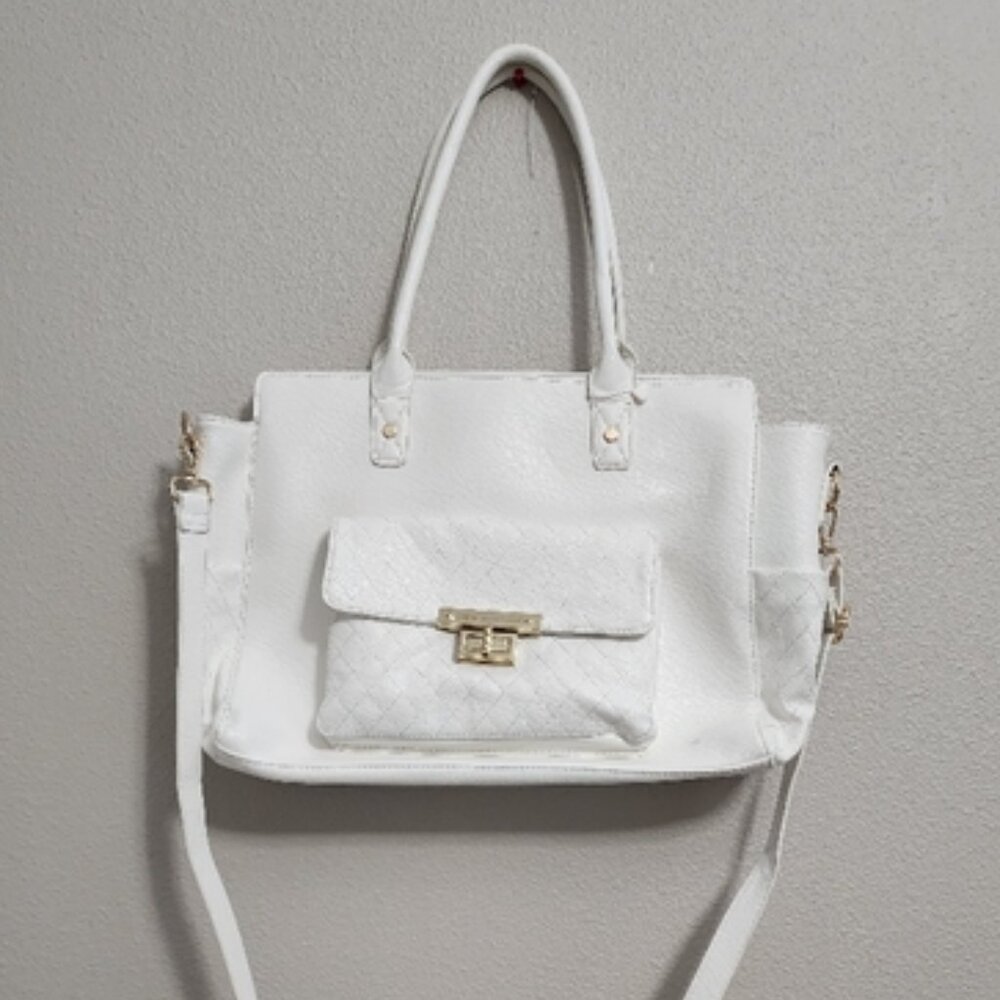Damsel in Defense Conceal Carry Bag